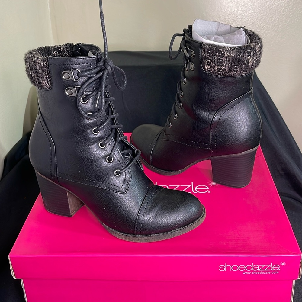 Shoedazzle Cora PU Leather Block Heel Ankle Boots, size 5.5